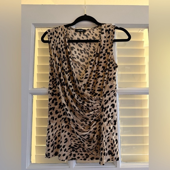 DKNY Leopard Print Sleeveless Top - Picture 1 of 3
